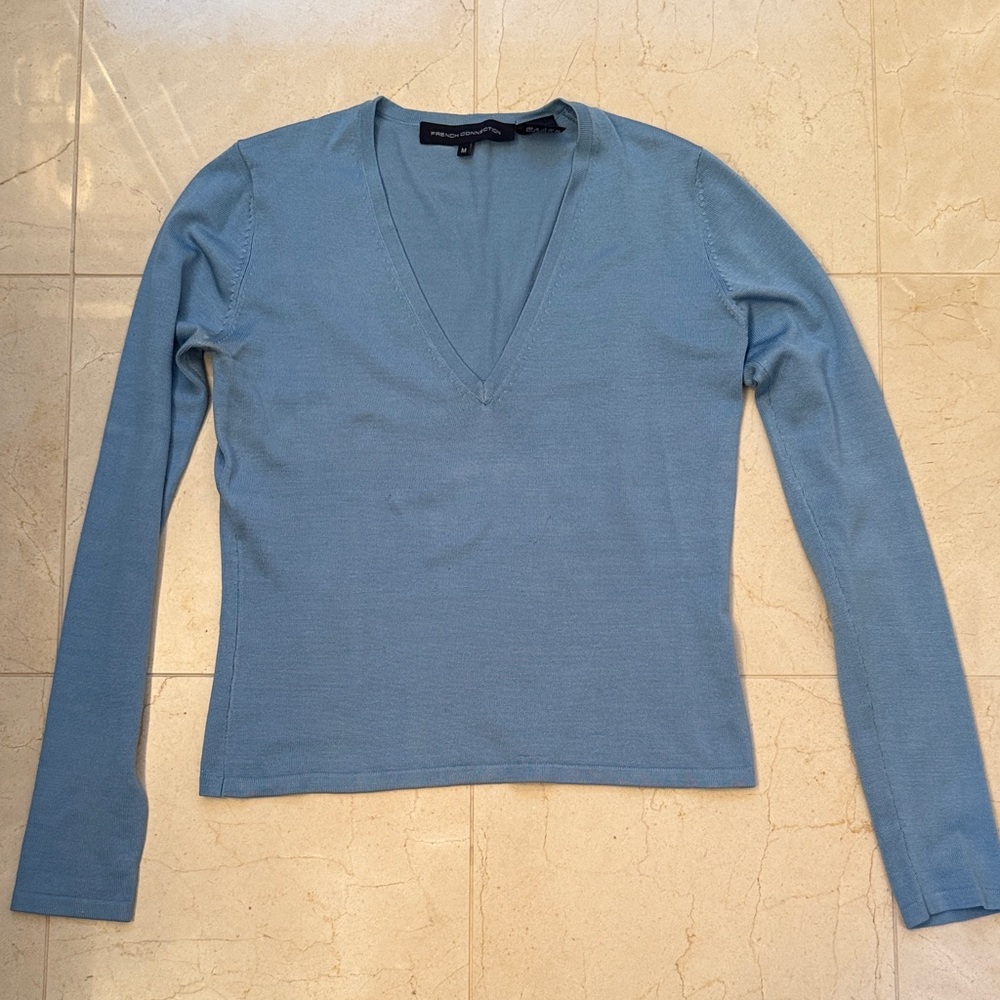French Connection Light Blue V Neck Knit Top Size M